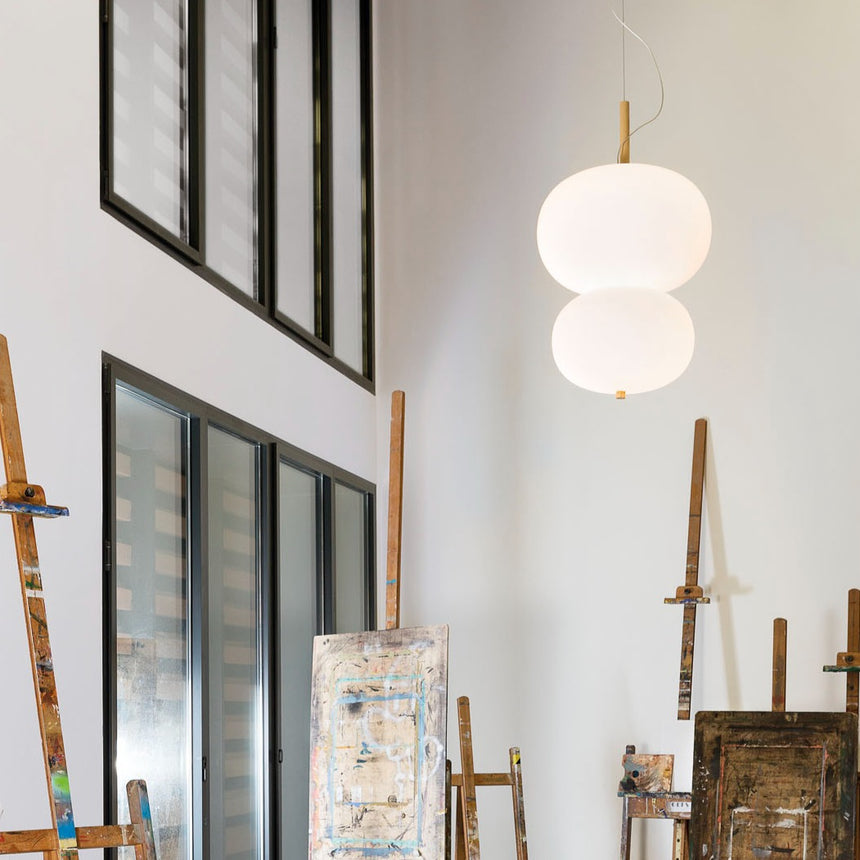 LedsC4 Ilargi Lámpara de techo colgante bolas LED madera clara y opal 00-6013-93-F9