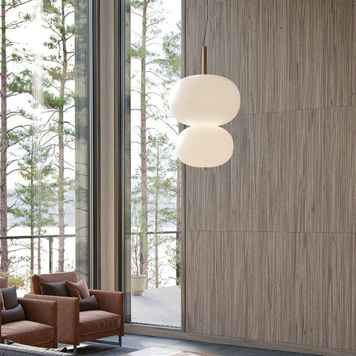 LedsC4 Ilargi Lámpara de techo colgante bolas LED madera clara y opal 00-6013-93-F9