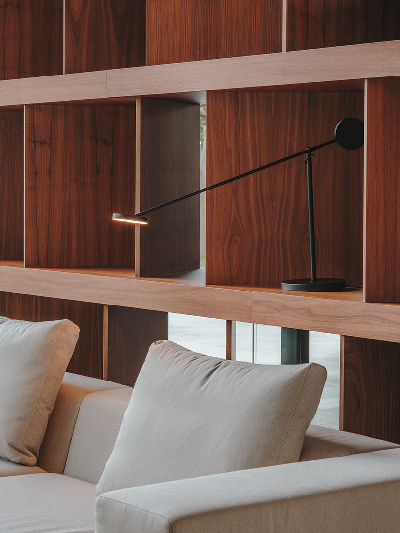 LedsC4 Sobremesa Invisible LED blanco cálido negro 10-5693-05-05