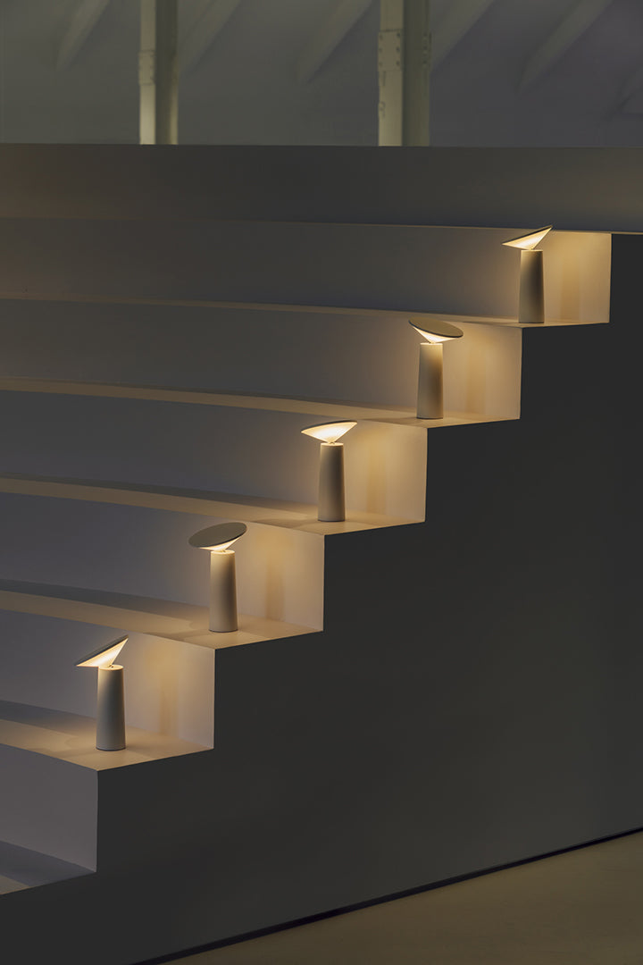 LedsC4 Sobremesa Cocktail LED Touch regulable blanco 10-8327-14-14