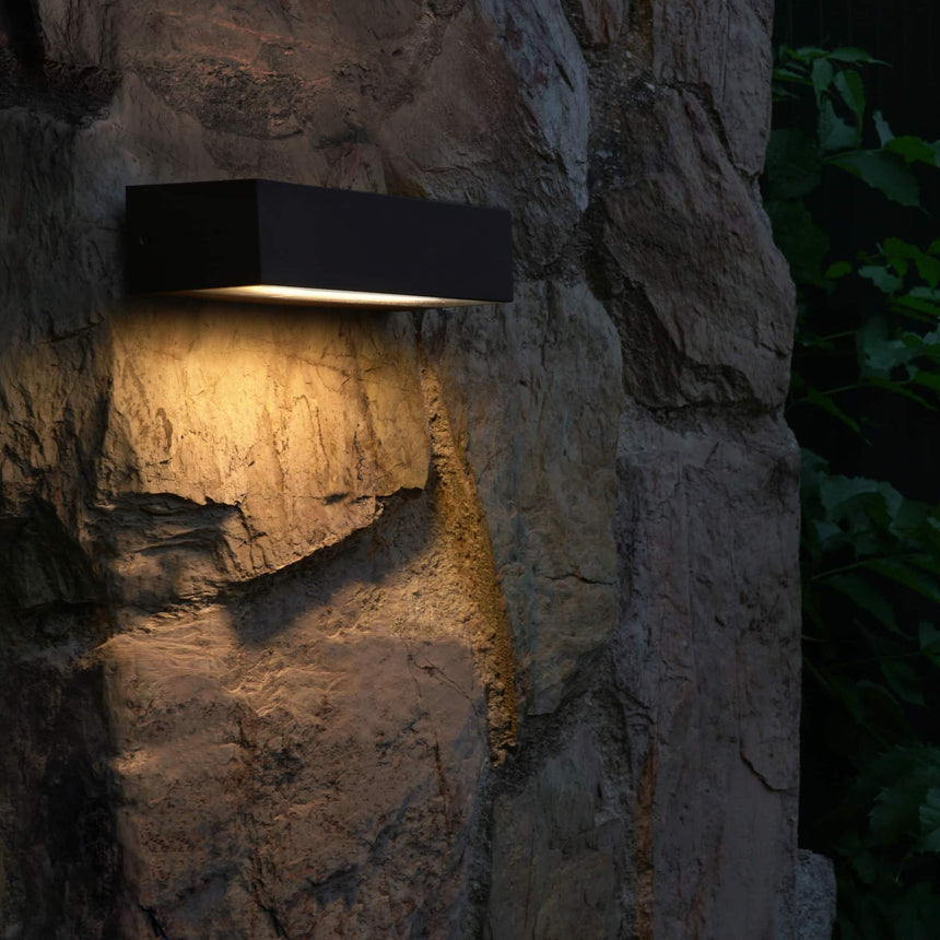 Sulion Tisa wall light 12W 600lm IP65 112972