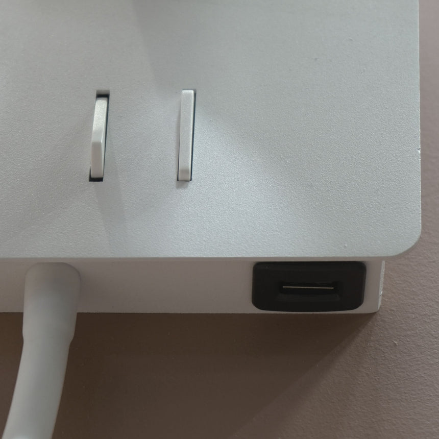 Sulion Nabia Matte white metal wall lamp with natural lampshade - NABIA 200760