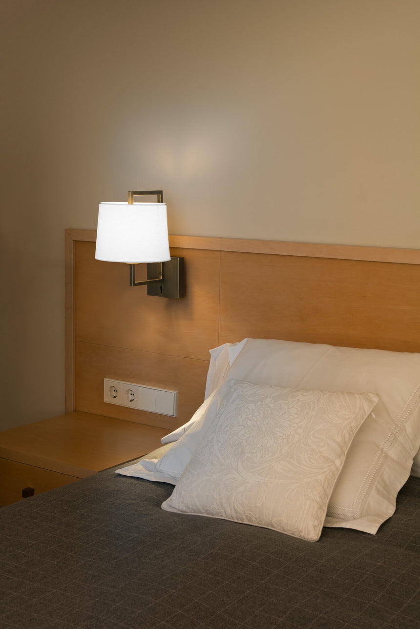 Faro FRAME Lámpara aplique oro viejo mate/blanca 20171-01