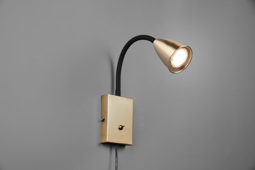 Aplique de pared Trio Wanda LED latón mate 3000K 202670108