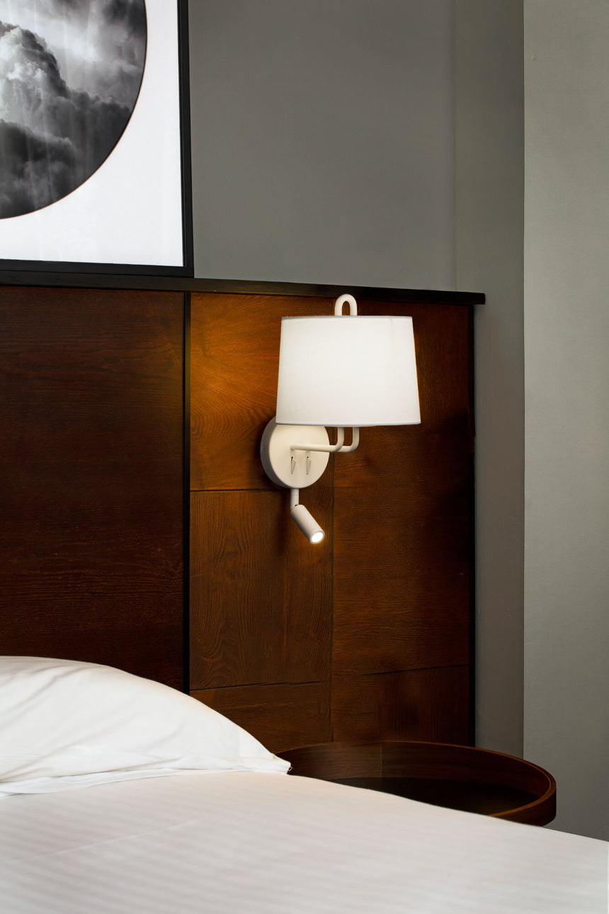 Faro MONTREAL Lámpara aplique con lector blanca/blanca 24032-01