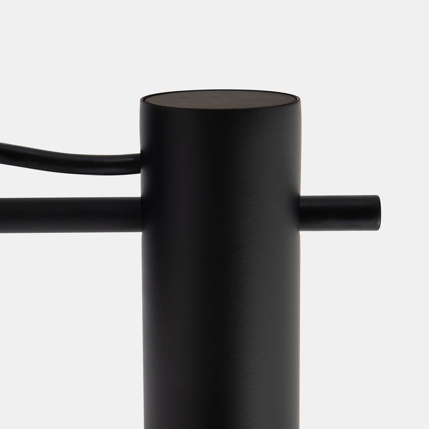 LedsC4 Pie de Salón bola Nude Single Curved E27 15 Negro 25-8522-05-05