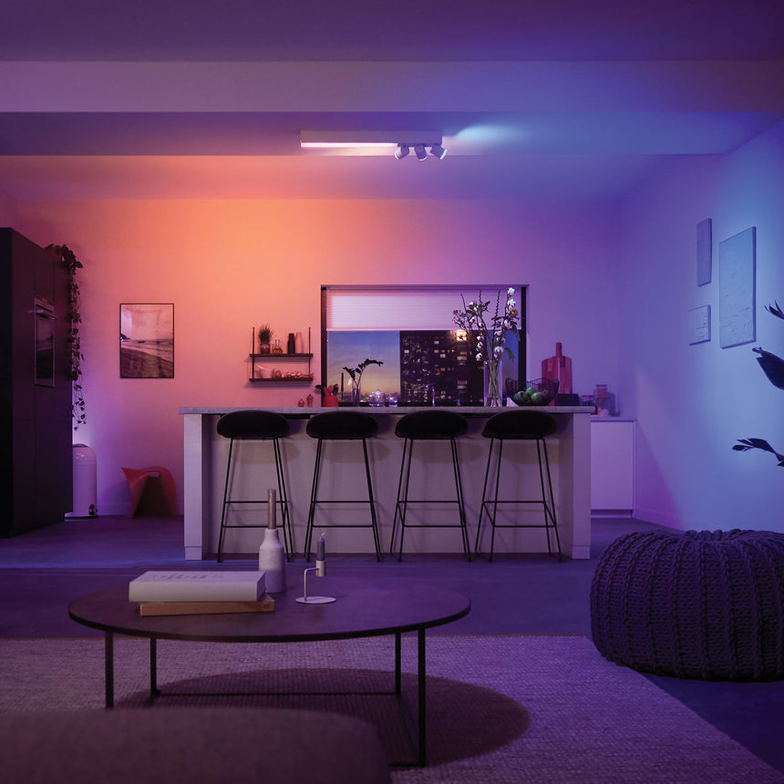 Philips Hue White and Color Ambiance Foco Centris blanco RGBW 36W 3700lm 8720169318496