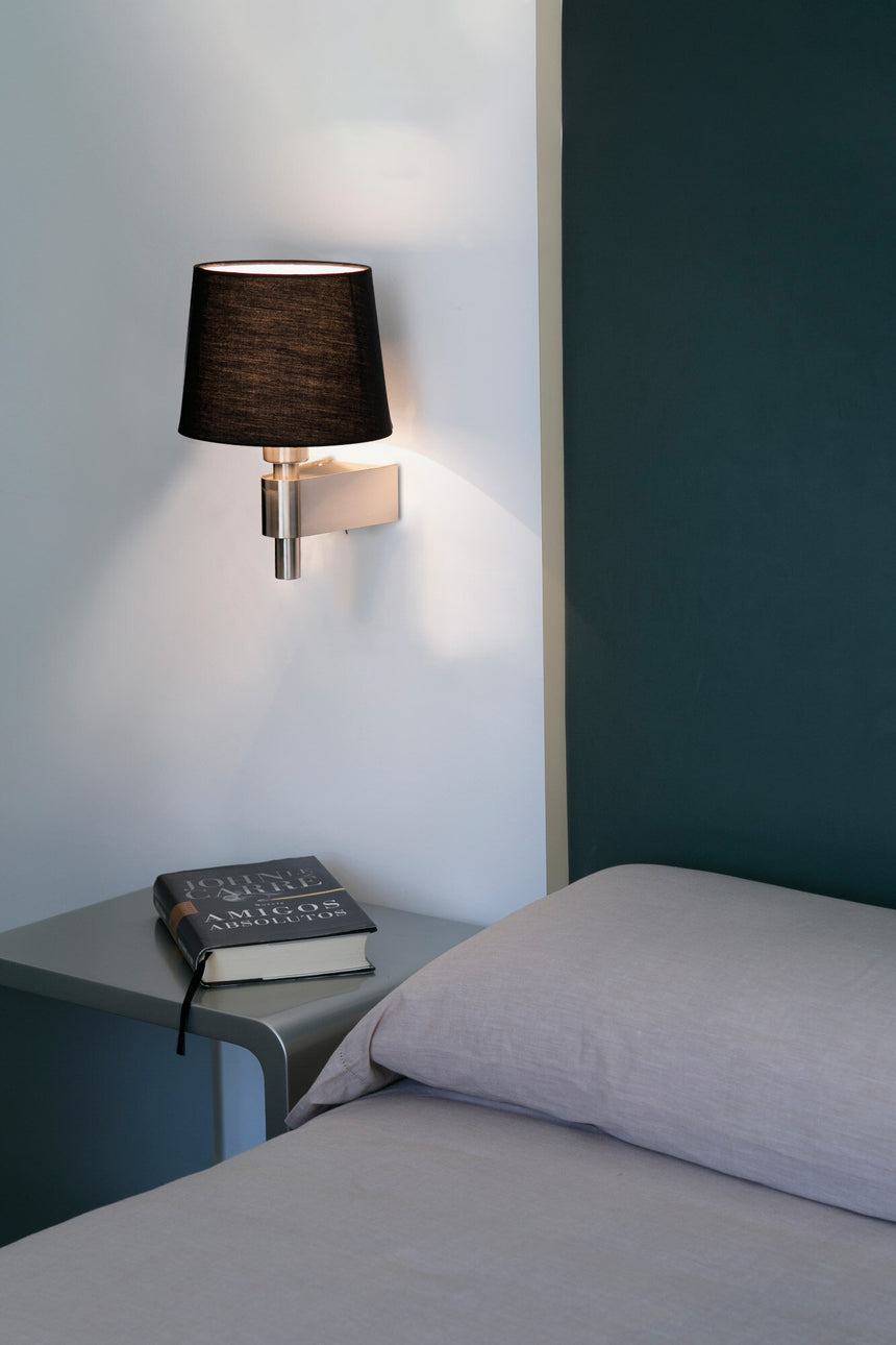 Faro Room 29975 Aplique 1L LED niquel mate y pantalla negro