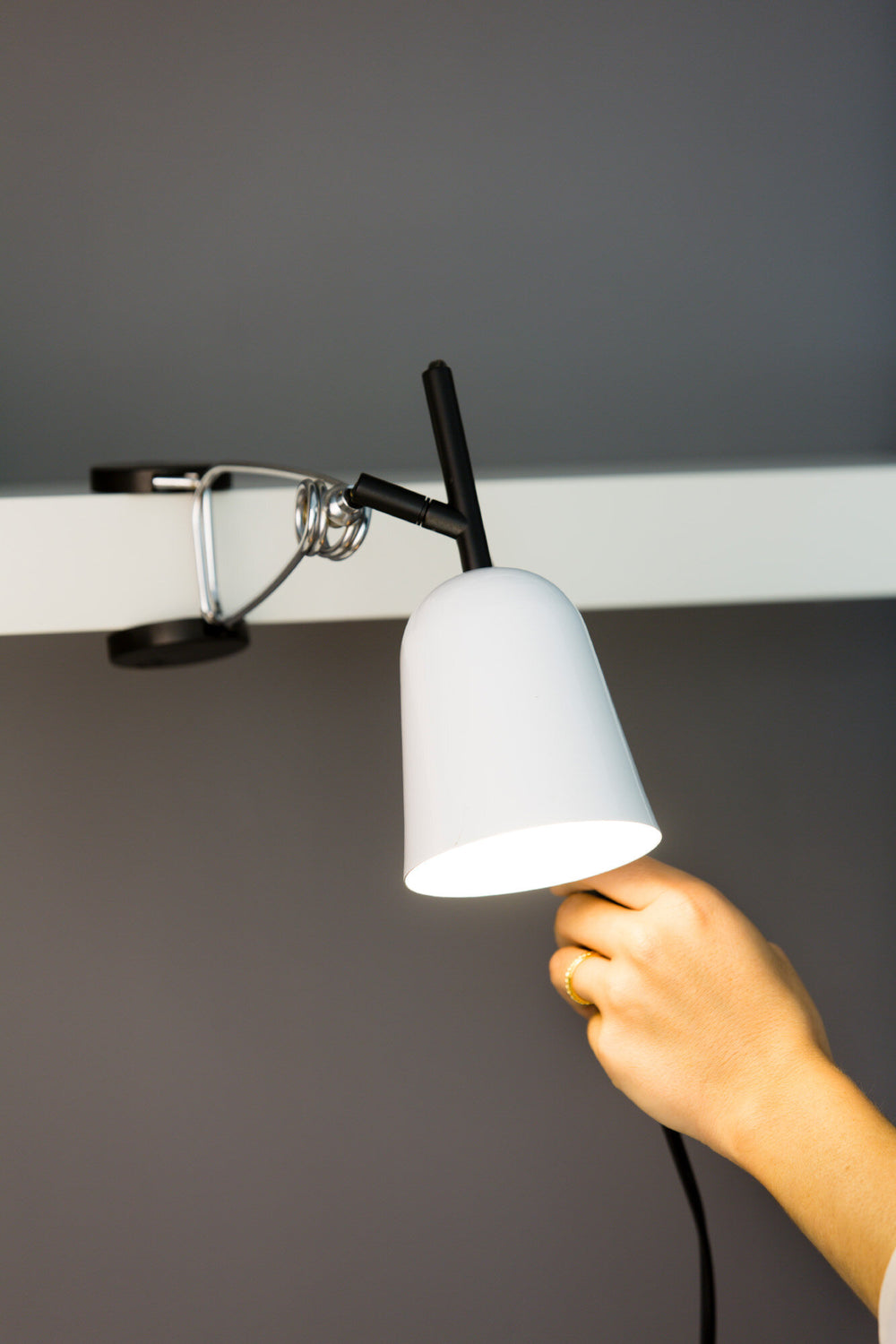 Faro STUDIO White clamp lamp 51135