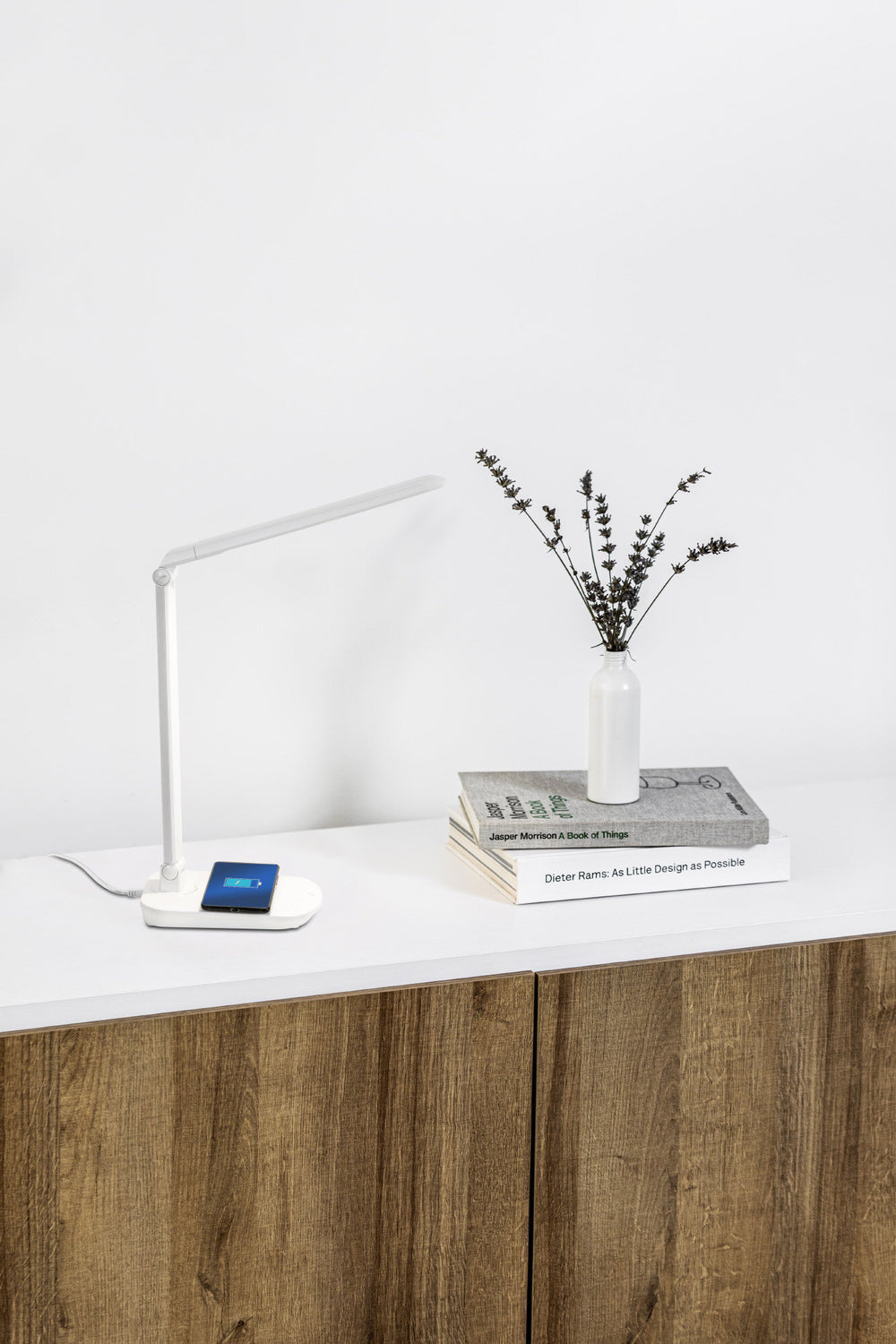 Faro ANOUK White induction charging table lamp 53416