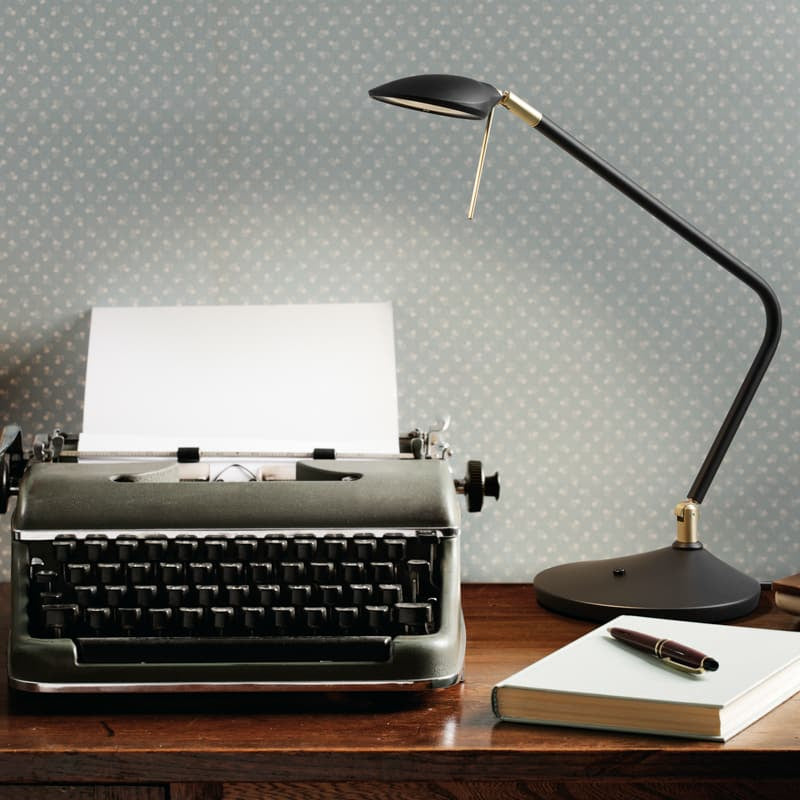 MDC DIXON 574725909 Matte Black LED Table Lamp