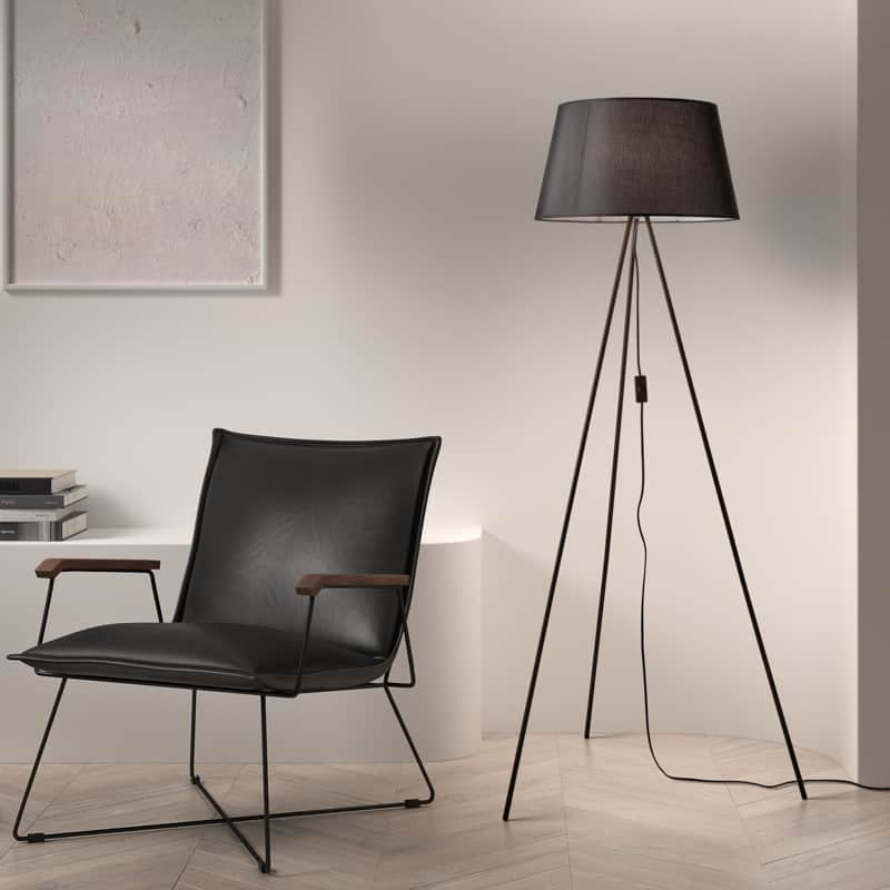 MDC5-7867-91-04 Matte Black Tripod Stand E27+ Shade