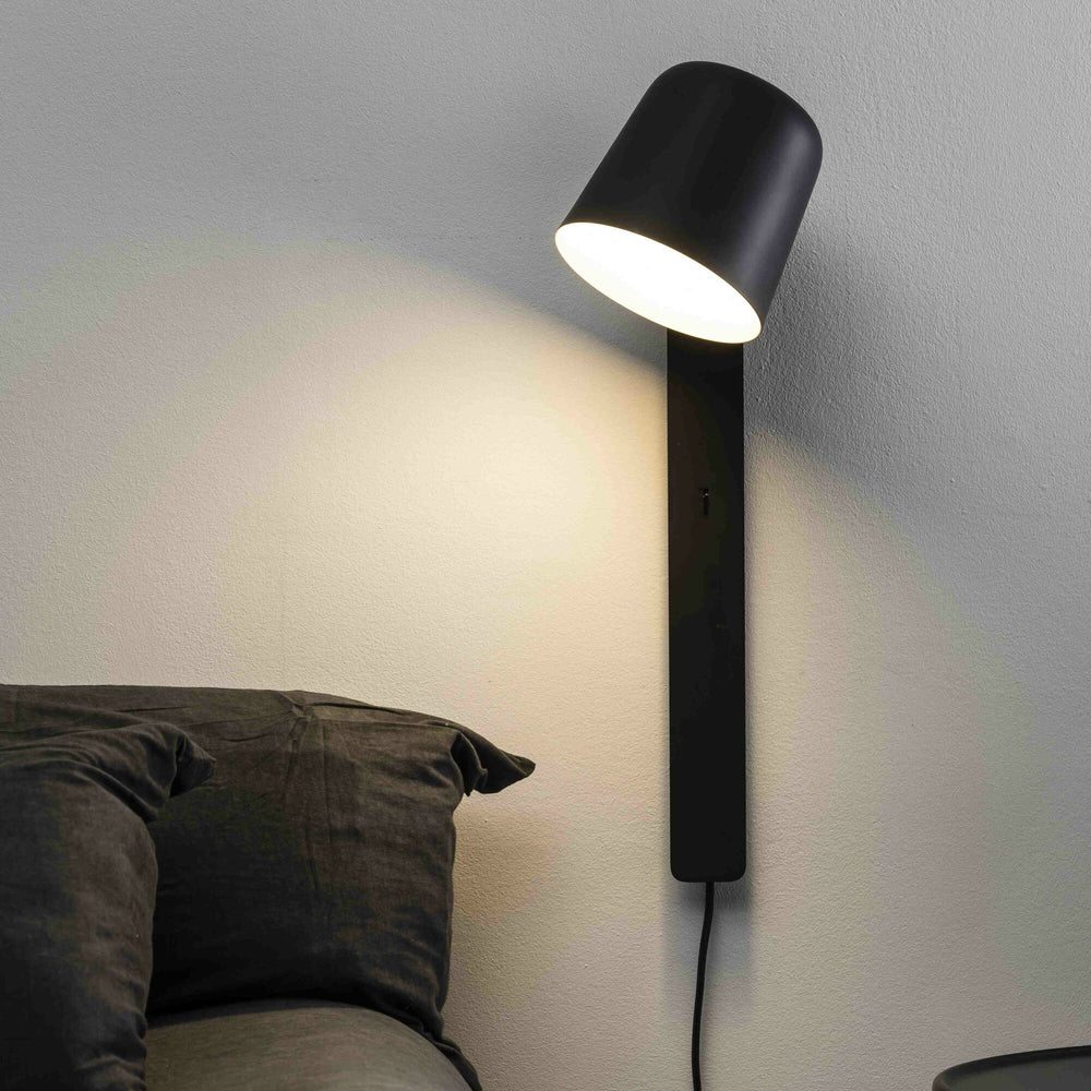 Faro TILA Black wall lamp 62361