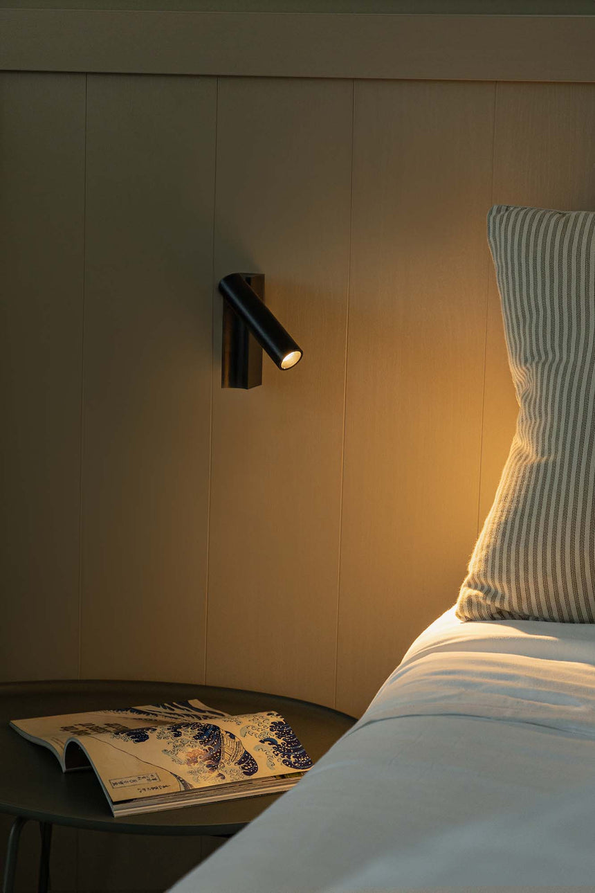 Lámpara de pared aplique Faro Cronos con lector LED negro mate 2700K 62751