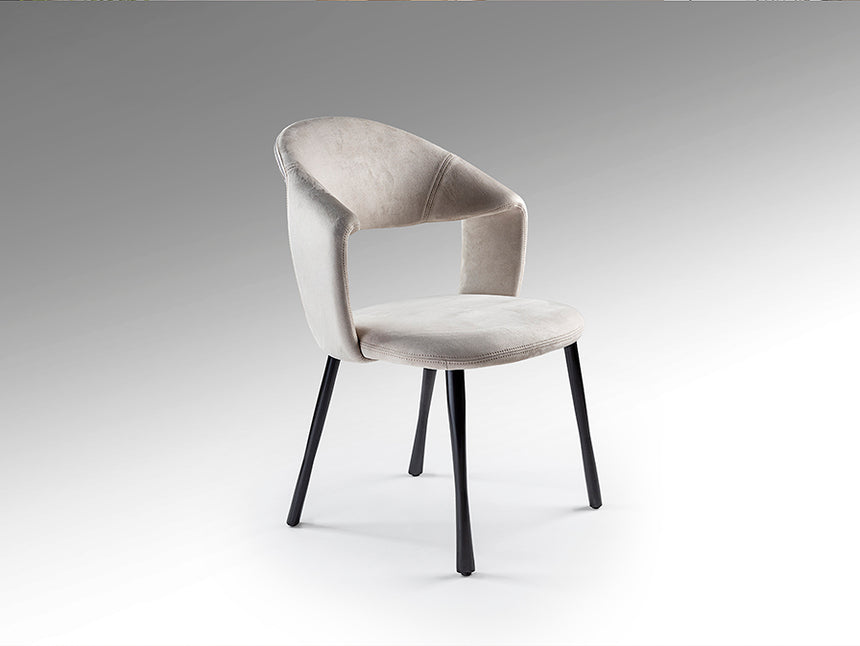 Silla Schuller Willy negro y símil ante piedra 59x83cm 642255