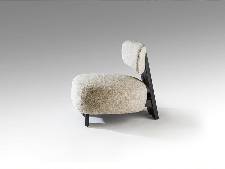 Sillón butaca Schuller Topaz negro jaspeada y madera 71x78cm 718745