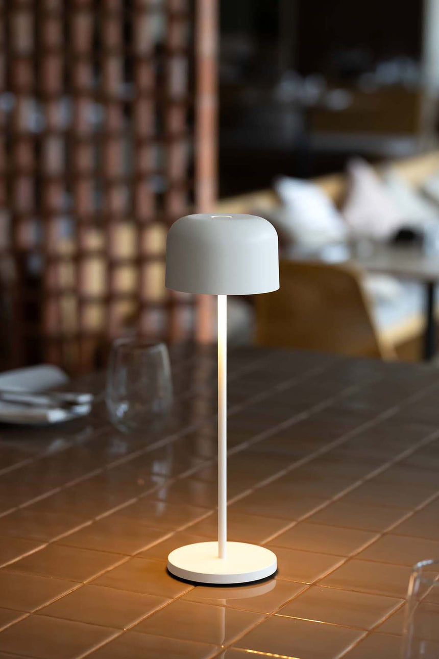 Lámpara de mesa de exterior portátil Faro Mavis 20cm LED negro mate 2700K IP54 180° 71921 - vista alternativa