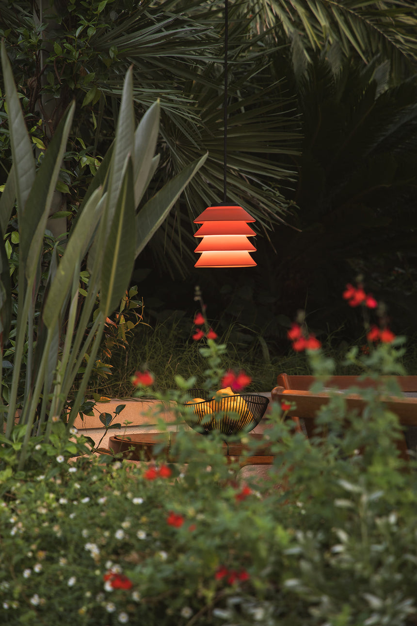 Lámpara colgante de exterior Faro Toba 24cm E27 LED naranja IP65 opal con florón 72126-166