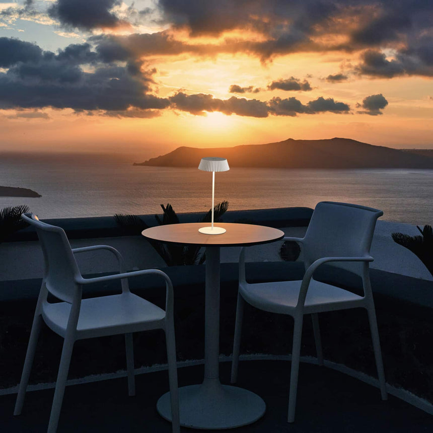 Mantra Relax Sobremesa LED 2W 3000K Recargable negro 7934 - en ambiente