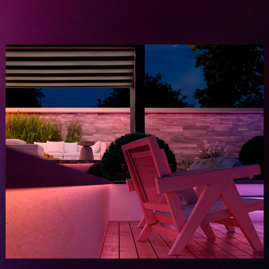 Philips Hue White and Color Ambiance Tira LED flux outdoor ledstrip blanco RGBW 87211