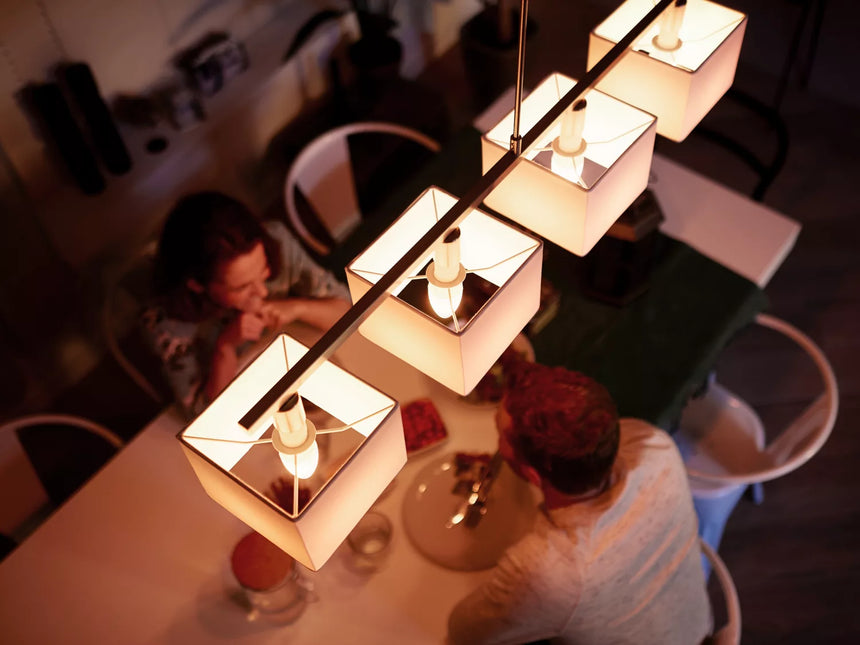 Philips Bombillas LED Hue Vela E14 5,5W 2 unidades 320628