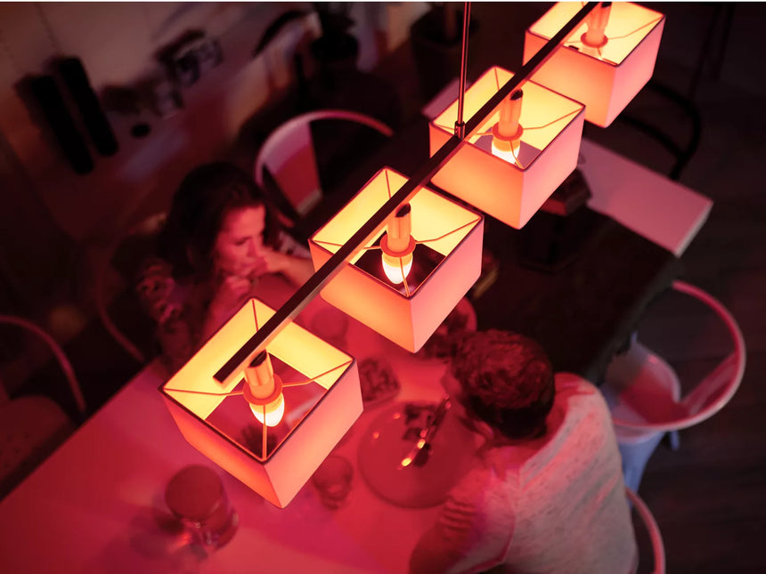 Philips Bombilla inteligente LED Hue Vela E14 4W White + Color 356610