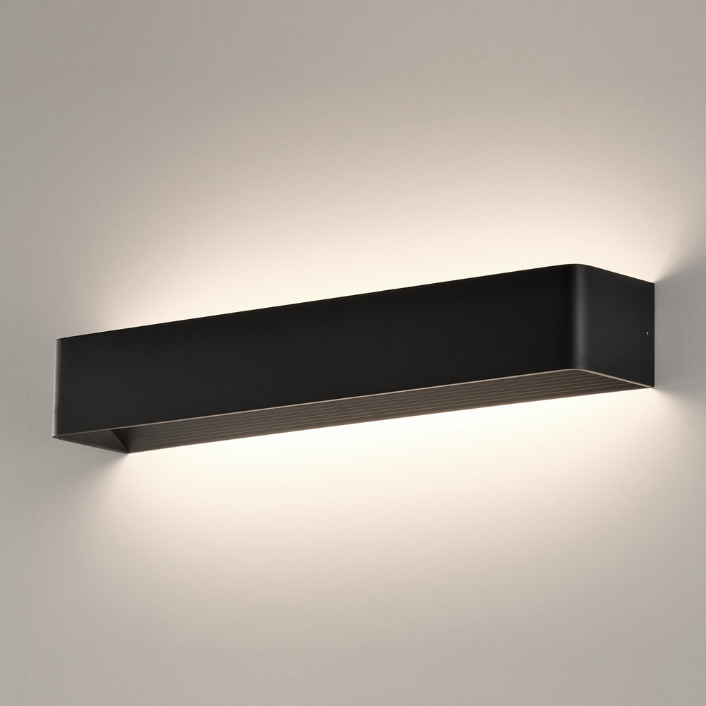 ACB Icon Wall Lamp 16/3089-50 Textured Black, LED 32W 3162lm, CRI90 I, integrated LED, Kelvin 2700K-3000K Slide Switch A3089470N