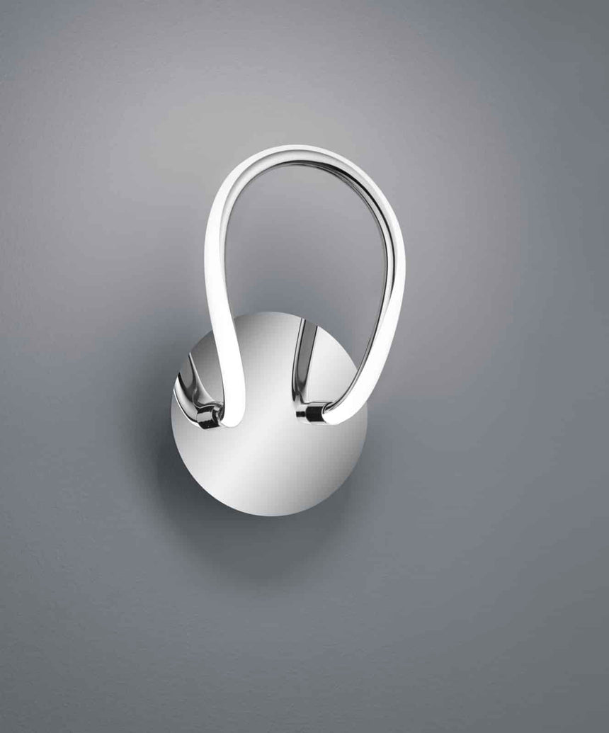 Trio Bologna Aplique de pared LED de metal cromo R27051106