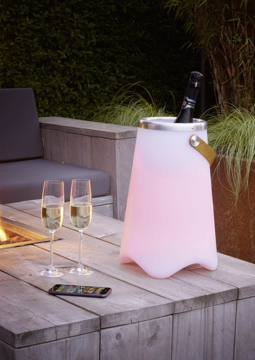 Trio Jamaica White Plastic LED Outdoor Table Lamp R55086101