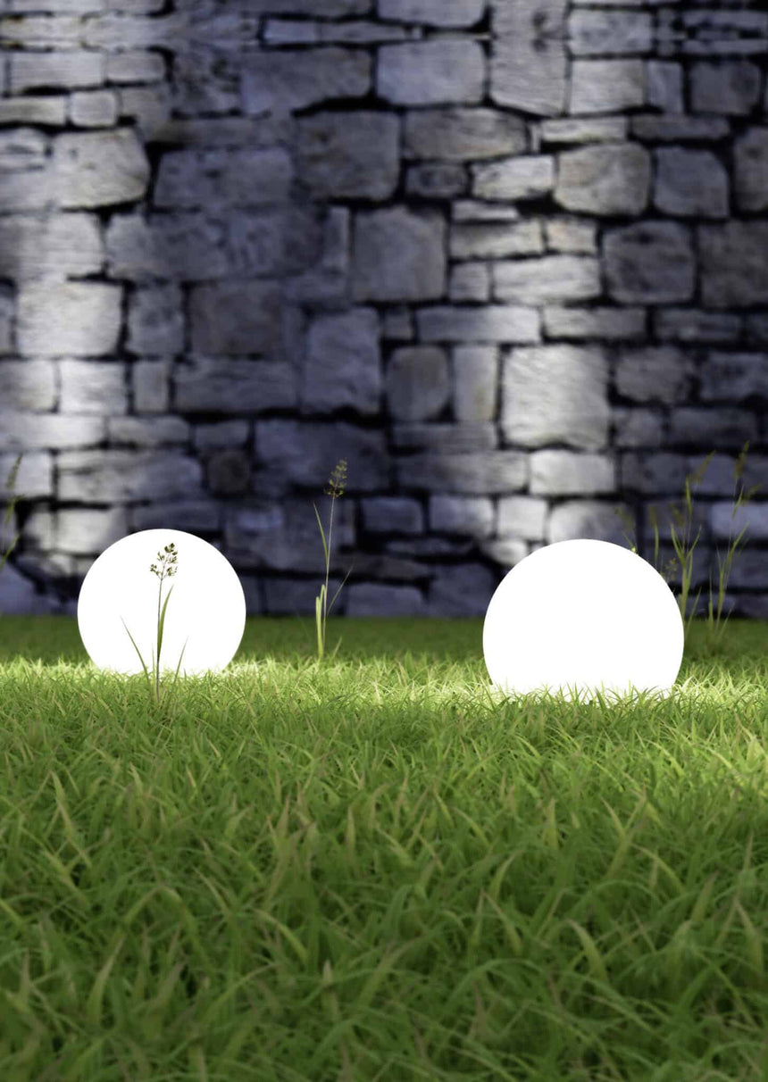 Trio Bolo Lámpara de pie exterior de plástico negro R57043001