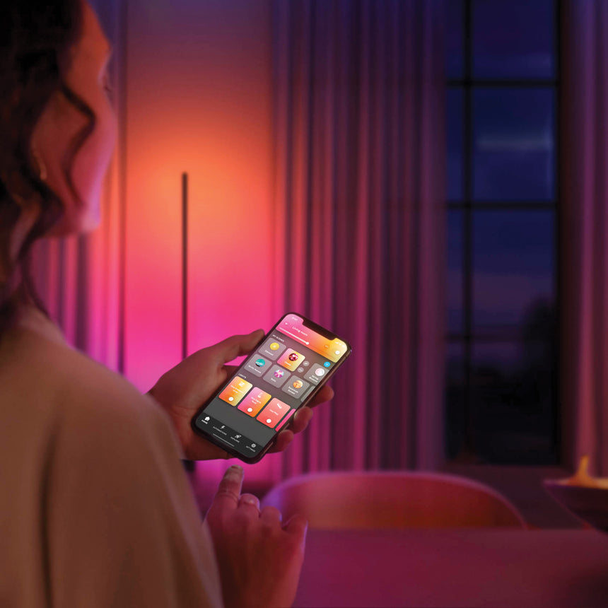 Philips Hue White and Color Ambiance Lámpara de mesa signe blanco RGBW 12W 1040lm 17623800 - imagen 6