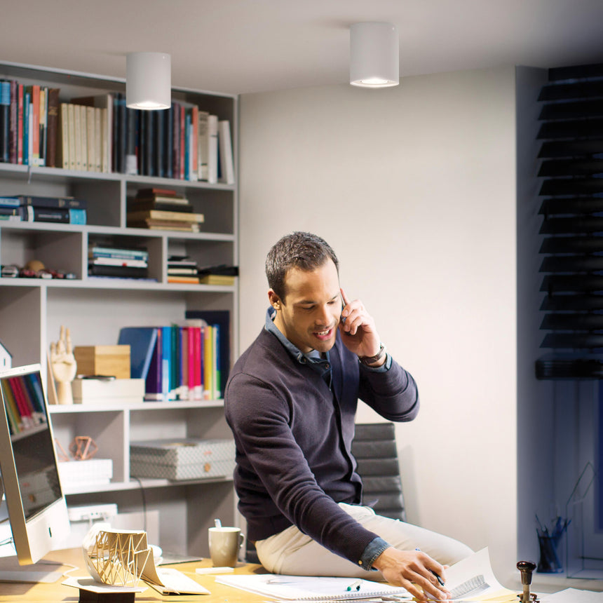 Philips Hue Foco Pillar blanco White Ambiance 4,2W 400lm 8720169320055