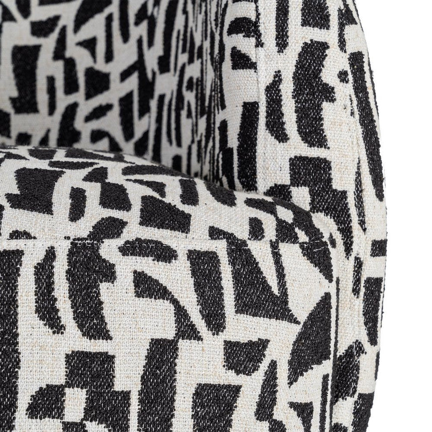 Sillón giratorio IXIA 616830 negro y blanco, detalle del tejido estampado negro y blanco