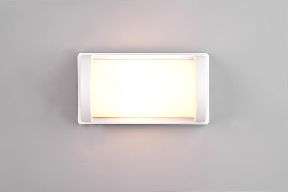 Trio Puelo Exterior wall light cast aluminum mat white R21186131