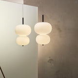 LedsC4 Ilargi Lámpara de techo colgante bolas LED madera oscura y opal 00-6013-92-F9