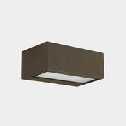 Aplique de exterior LedsC4 Nemesis Led marrón CCT regulable IP65 22cm 05-E027-J6-EH