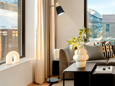 Lámpara de pie de salón Schuller Gisela 1 luz negro y latón 149cm 12592