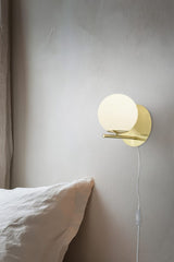 Aplique de pared Trio Pure LED latón mate 3000K 202000108