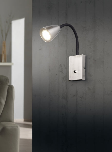 Aplique de pared Trio Wanda LED níquel mate 3000K 202670107