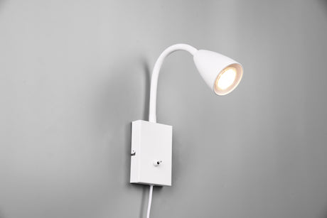 Aplique de pared Trio Wanda LED blanco mate 3000K 202670131