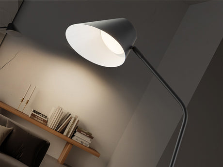 Lámpara de pie de salón Schuller Esino LED 1 luz negro CCT orientable con mando 158cm vista 2