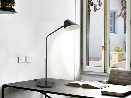 Lámpara de sobremesa Schuller Esino grande LED 1 luz negro CCT orientable con mando 77cm 215930