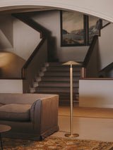 LedsC4 Lámpara de pie de salón H LED oro mate 25-7742-DN-DN