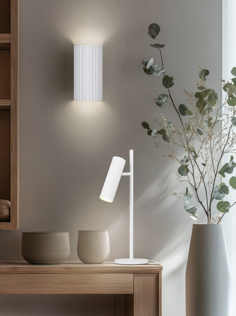 Aplique de pared Trio Soka LED blanco mate 3000K 267700231