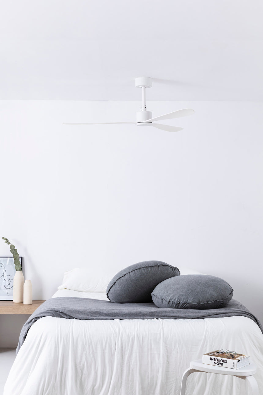 Ventilador de techo sin luz Faro Amelia motor DC blanco mate Ø132cm 3 palas 3376 — ambiente