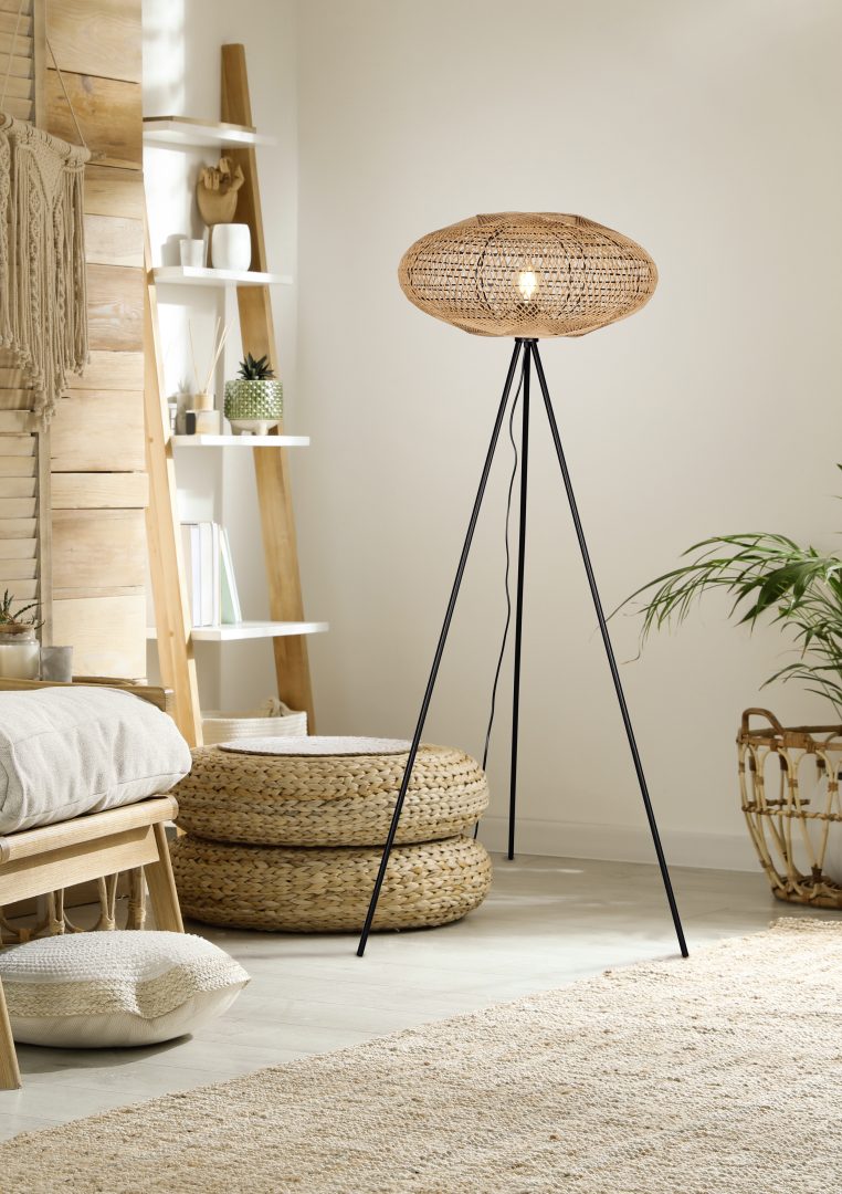 Lámpara de pie Trio Hedda LED negro mate 2700K 150cm 412300136