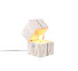 Lámpara de sobremesa Trio Treasure LED madera blanco 2700K 514110101