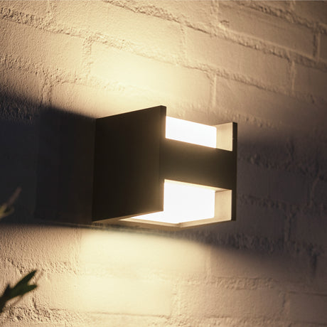 Philips Hue White Aplique de pared Fuzo blanco White 15W IP44 1160lm 38278700 - imagen 4