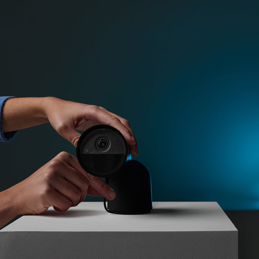 Philips Hue Security Cámara inteligente Secure negro 10W IP65 8719514496132