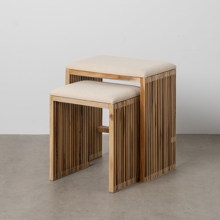 Set de 2 banquetas Bellamonte de madera de teca en tono natural 50x34x60 cm